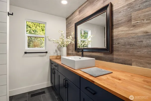 $1,665,000 | 9219 60th Avenue West, Mukilteo, WA 98275