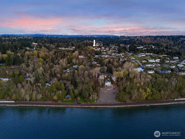 $1,665,000 | 9219 60th Avenue West, Mukilteo, WA 98275