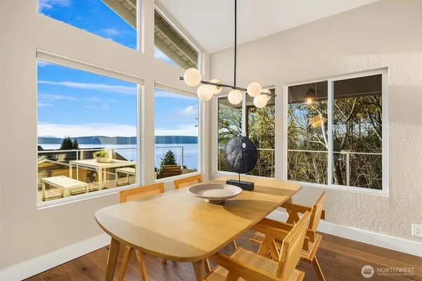 $1,665,000 | 9219 60th Avenue West, Mukilteo, WA 98275