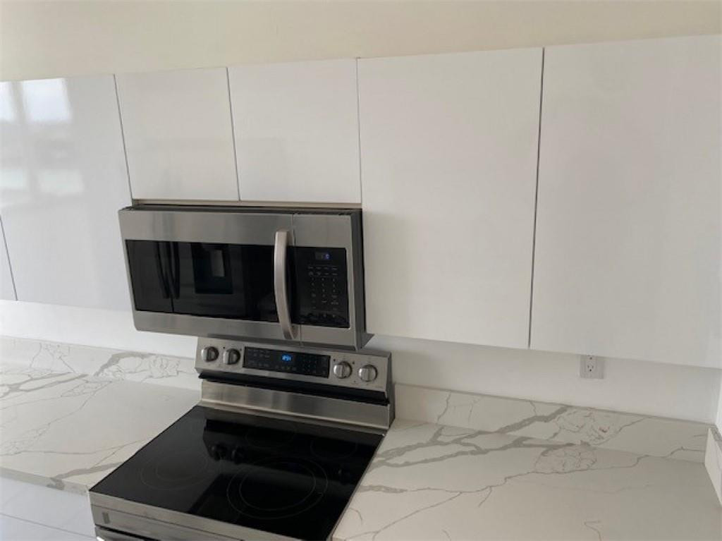 6422 Collins Avenue, Unit 1003 Miami, FL 33141 - Photo 17 of 22 Photo 17