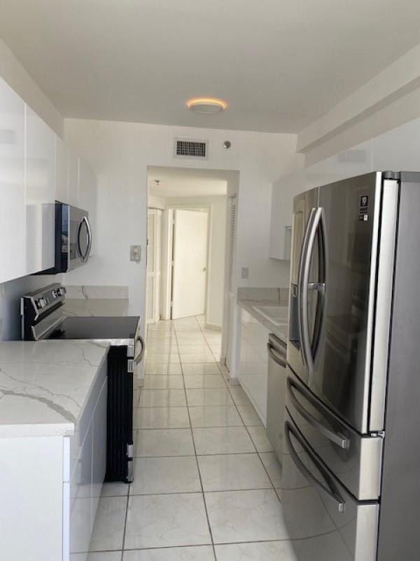 6422 Collins Avenue, Unit 1003 Miami, FL 33141 - Photo 20 of 22 Photo 21