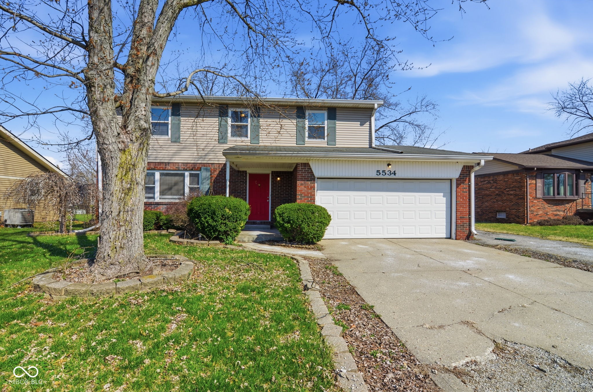 5534 Hill Rise Drive Indianapolis, IN 46237 - Photo 1 of 43