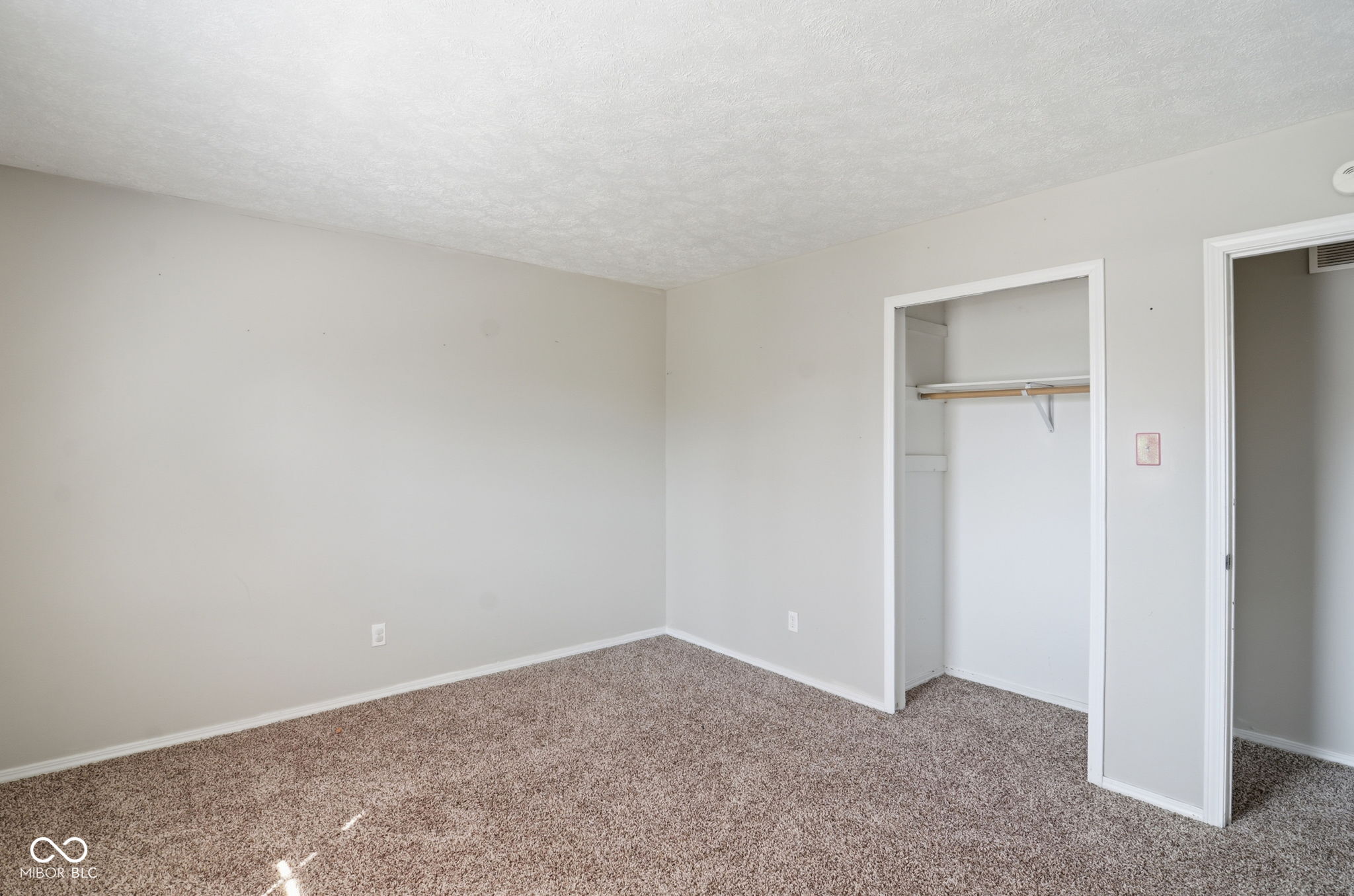 5534 Hill Rise Drive Indianapolis, IN 46237 - Photo 22 of 43