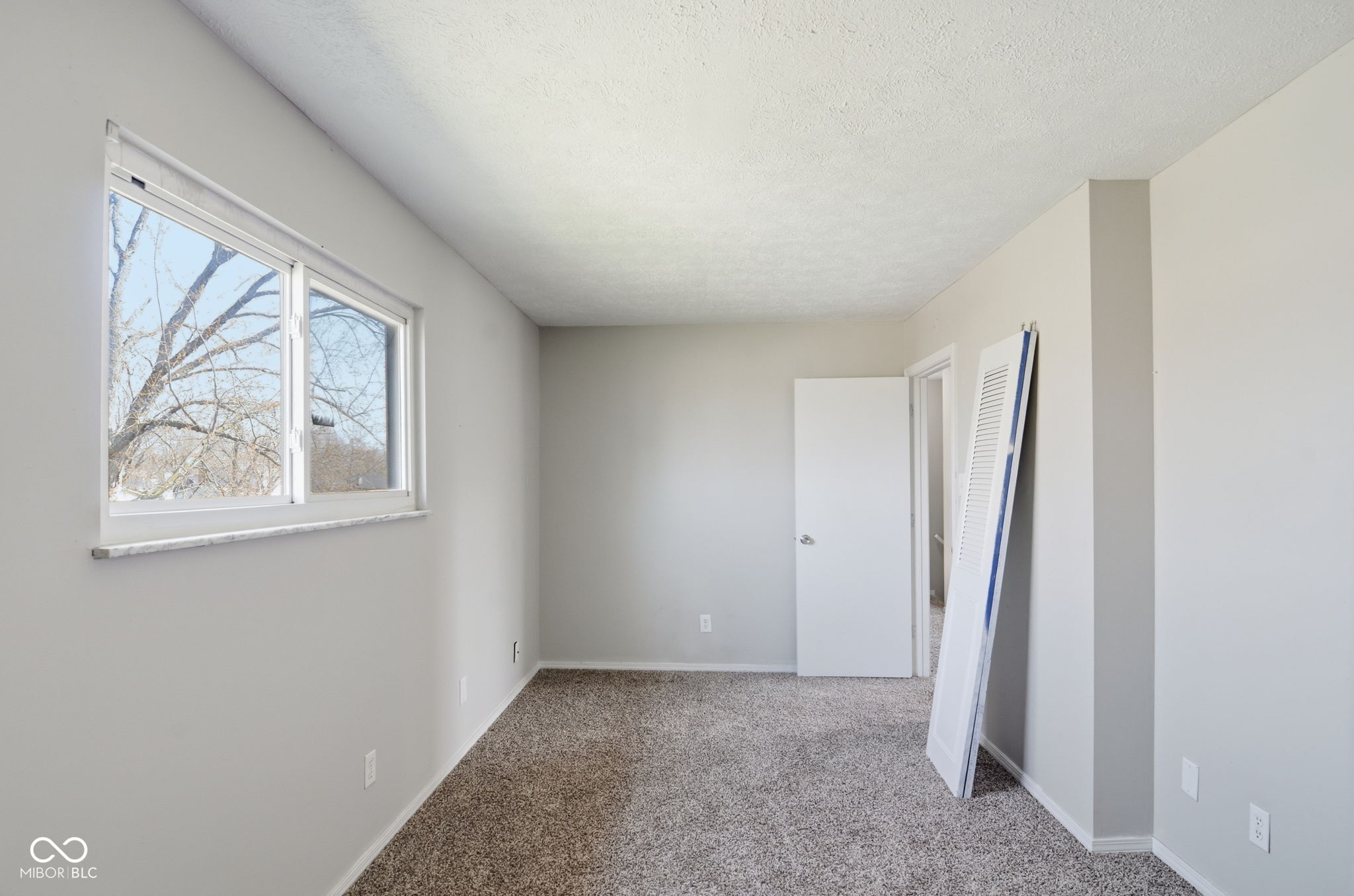 5534 Hill Rise Drive Indianapolis, IN 46237 - Photo 25 of 43