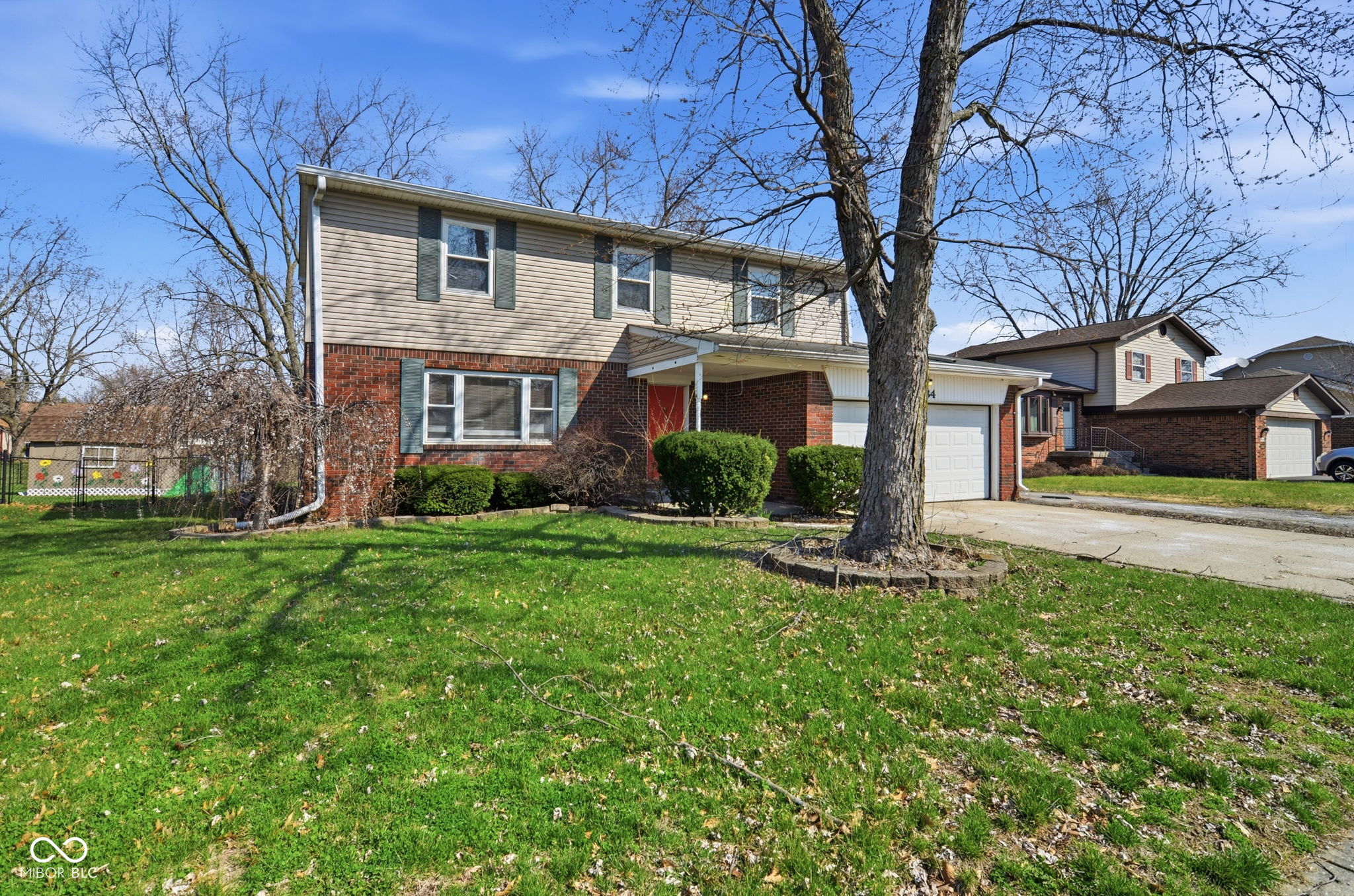 5534 Hill Rise Drive Indianapolis, IN 46237 - Photo 3 of 43