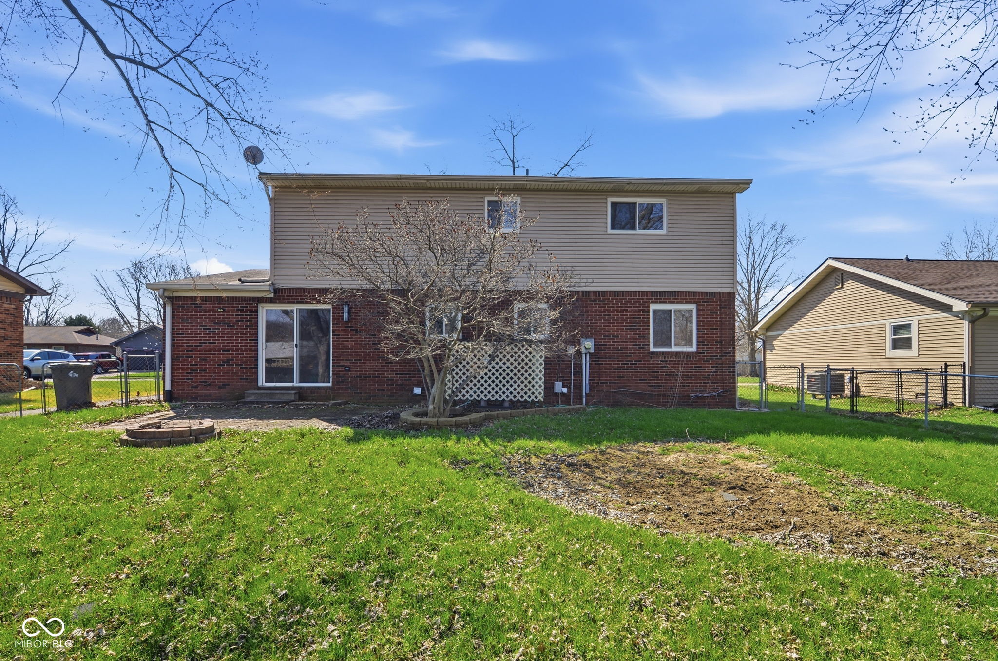 5534 Hill Rise Drive Indianapolis, IN 46237 - Photo 34 of 43