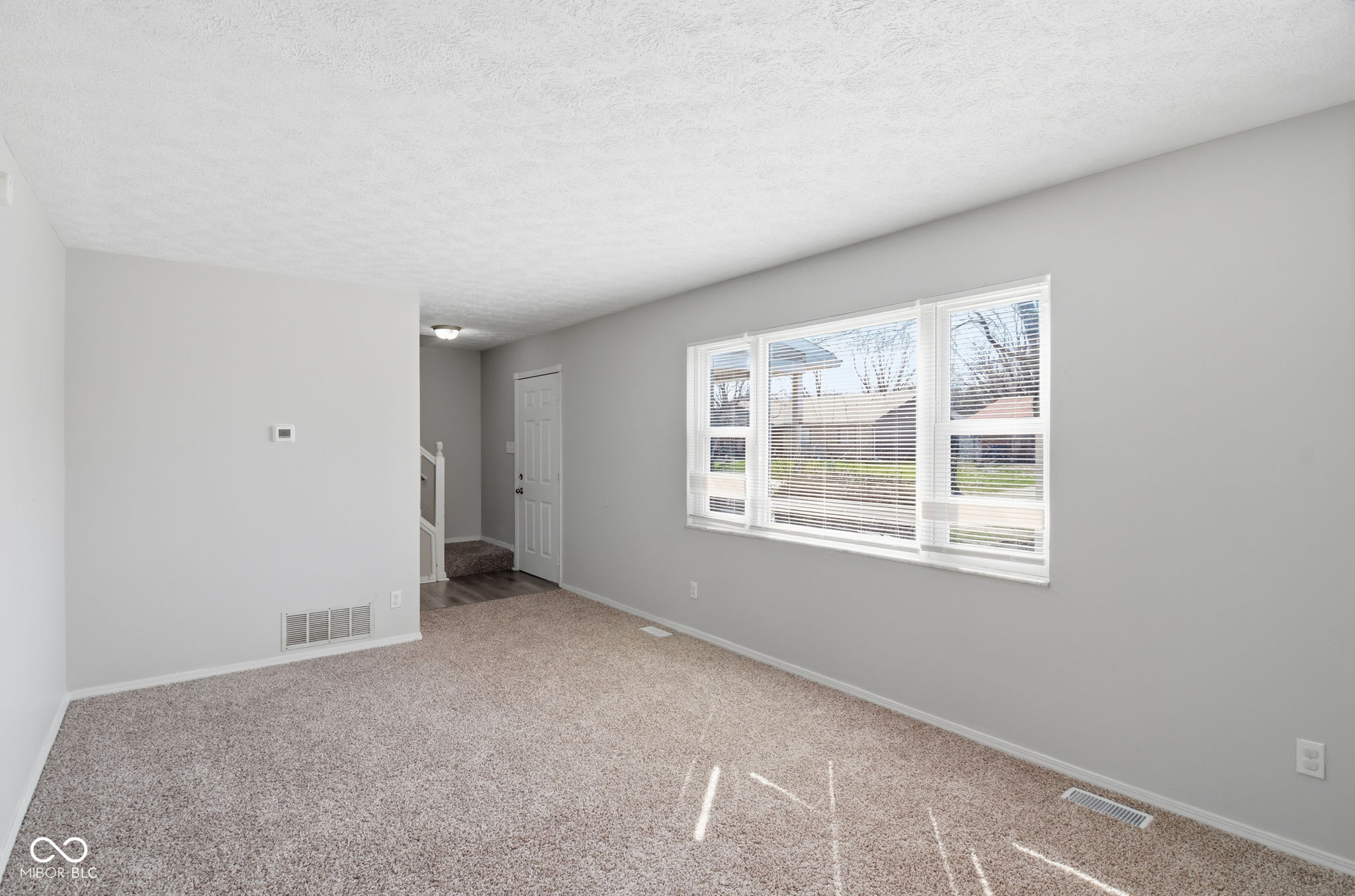 5534 Hill Rise Drive Indianapolis, IN 46237 - Photo 9 of 43