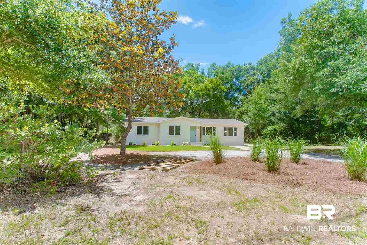 18653 Twin Beech Road South Fairhope, AL 36532 - Photo 2 of 21