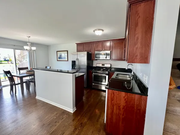 $325,000 | 524 Lily Court, Minooka, IL 60447