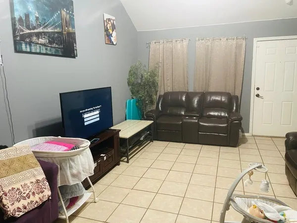 $1,600 | 438 Alma Avenue, Alamo, TX 78516