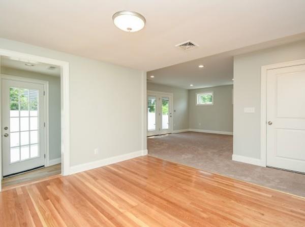 92 A Street Framingham, MA 01701 - Photo 11 of 40