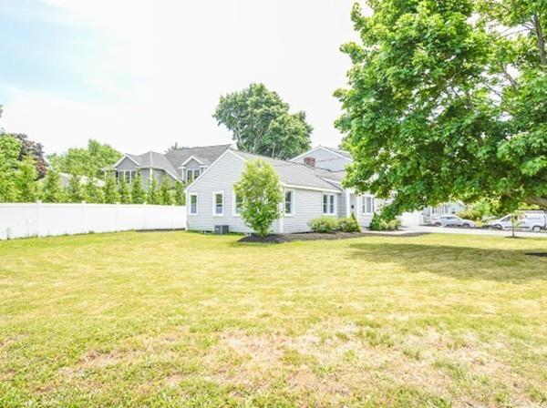 92 A Street Framingham, MA 01701 - Photo 4 of 40