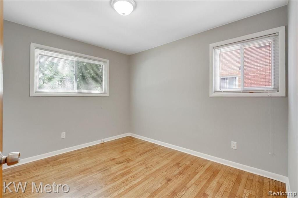 3508 West Webster Road Royal Oak, MI 48073 - Photo 12 of 25