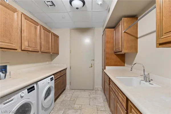 $10,500 | 9103 Alta Drive, Unit 204, Las Vegas, NV 89145