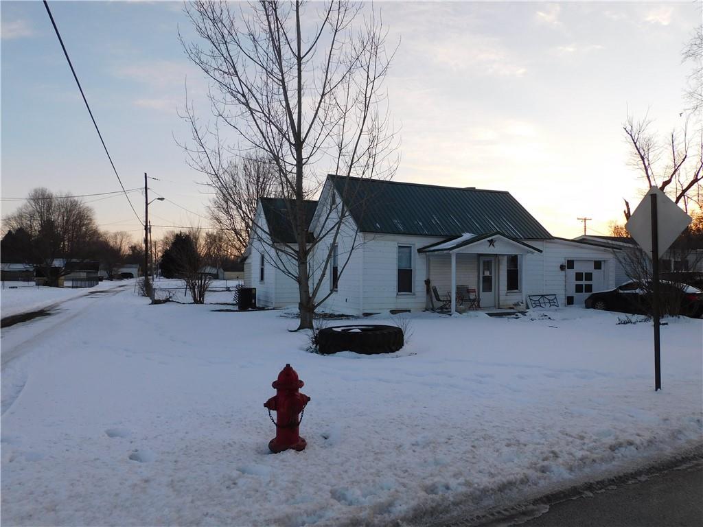67 Central Street Rosedale, IN 47874 - Photo 1 of 10