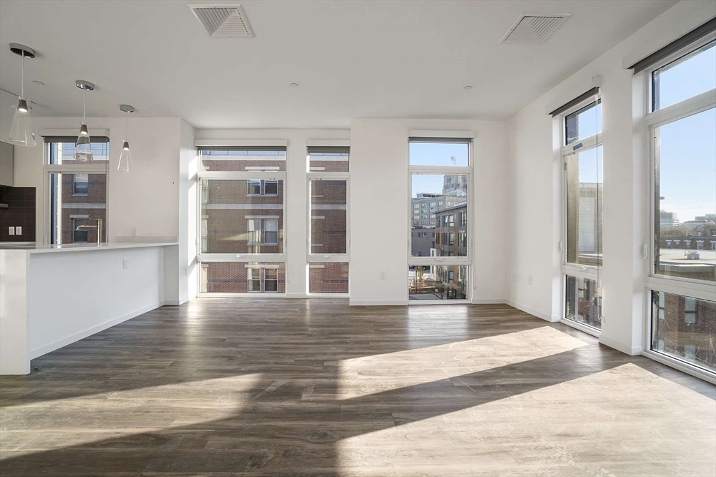 839 Beacon Street, Unit 406 Boston, MA 02215 - Photo 9 of 29