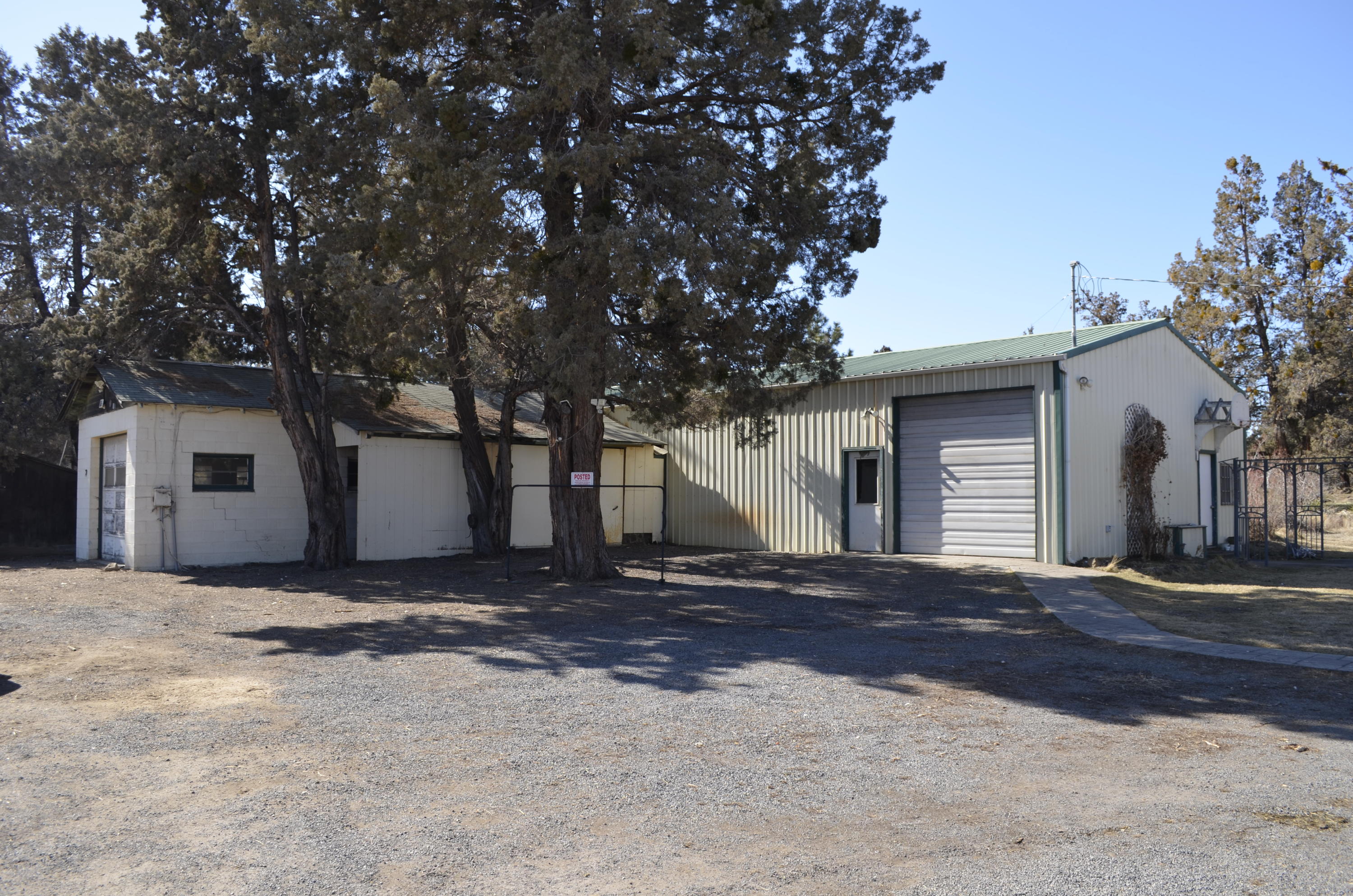 21911 Northeast Butler Market Road Bend, OR 97701 - Photo 21 of 25 _DSC0064