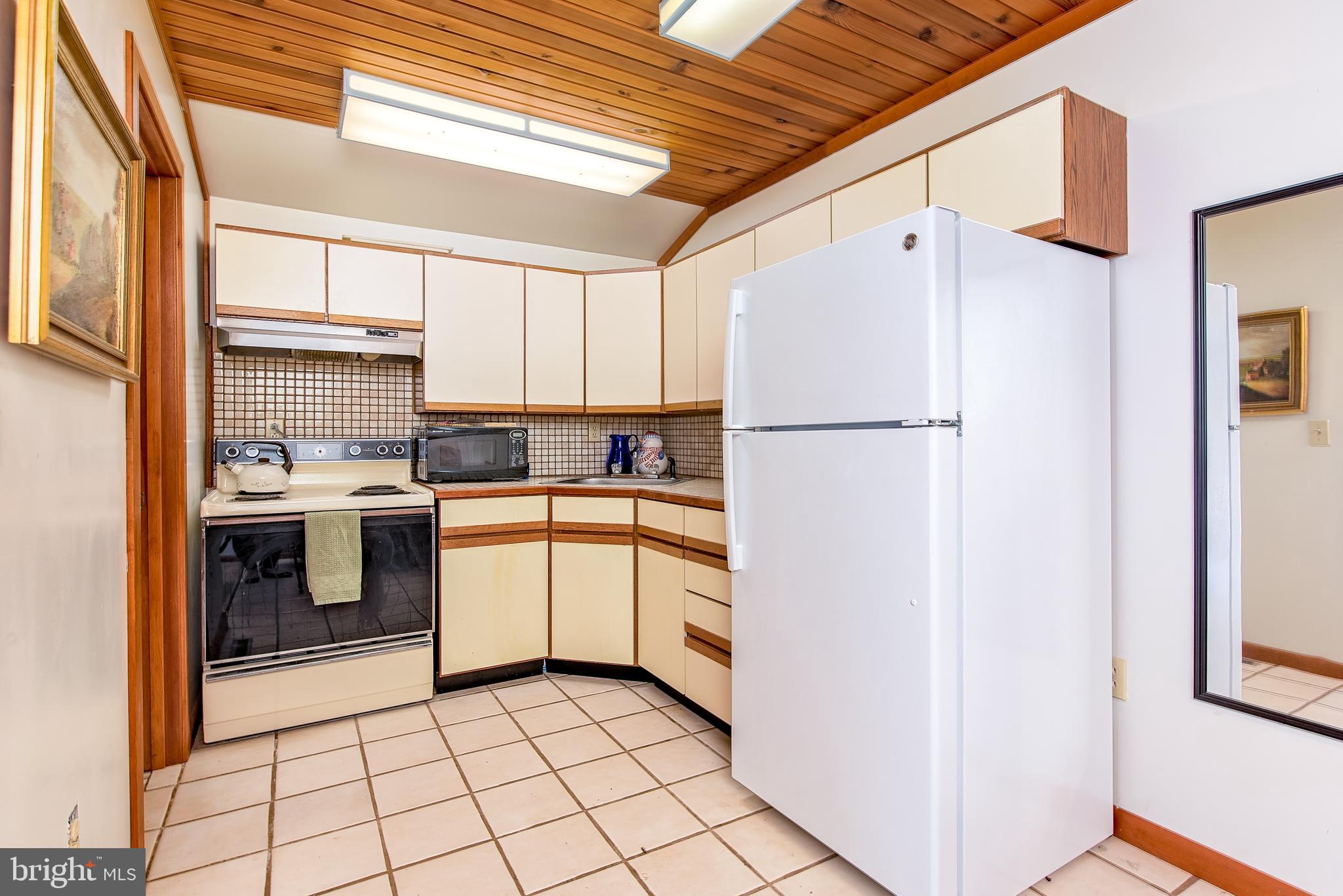 4360 Baildon Road Trappe, MD 21673 - Photo 25 of 37 Guest House - Kitchen