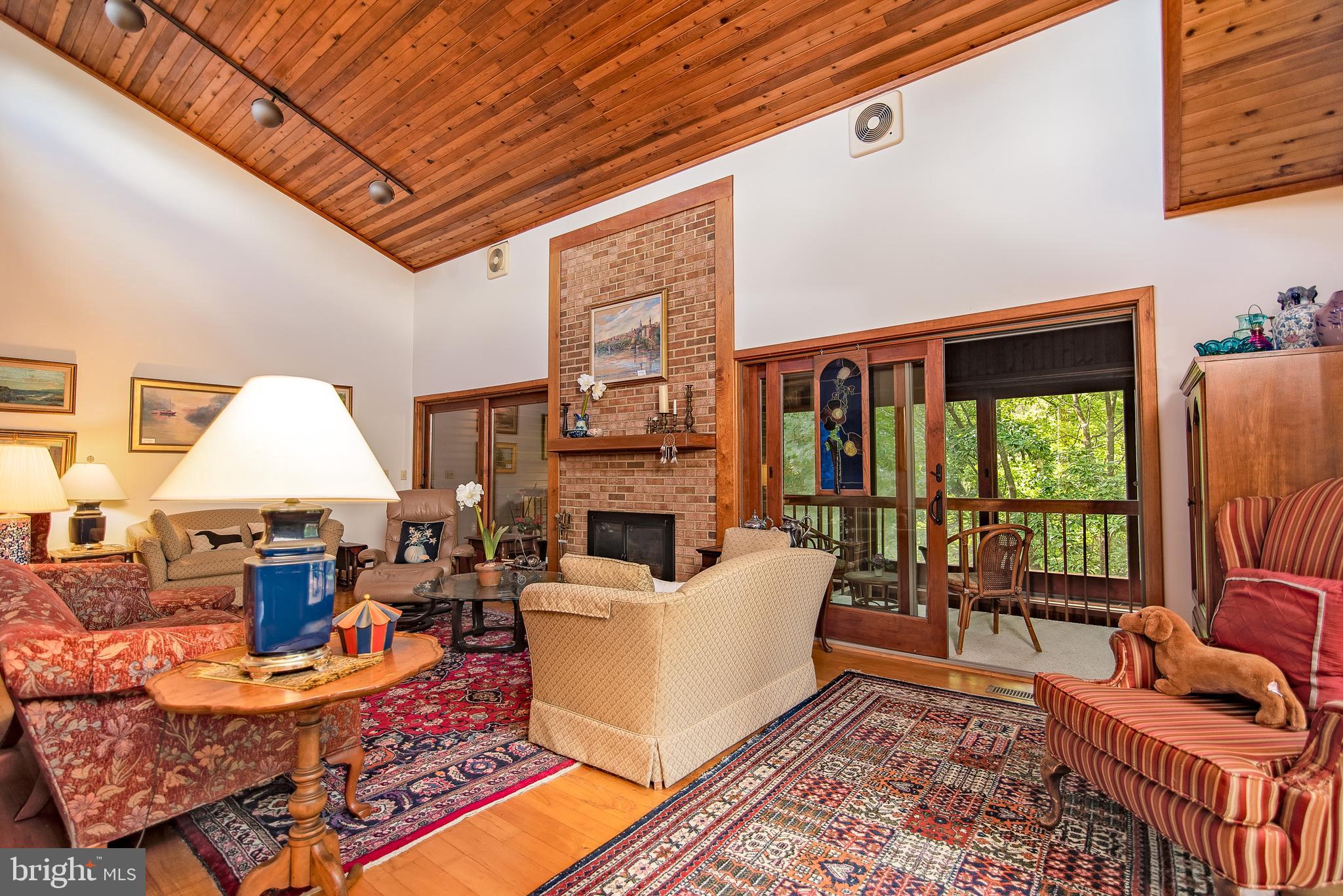 4360 Baildon Road Trappe, MD 21673 - Photo 5 of 37 Main House - Living Room