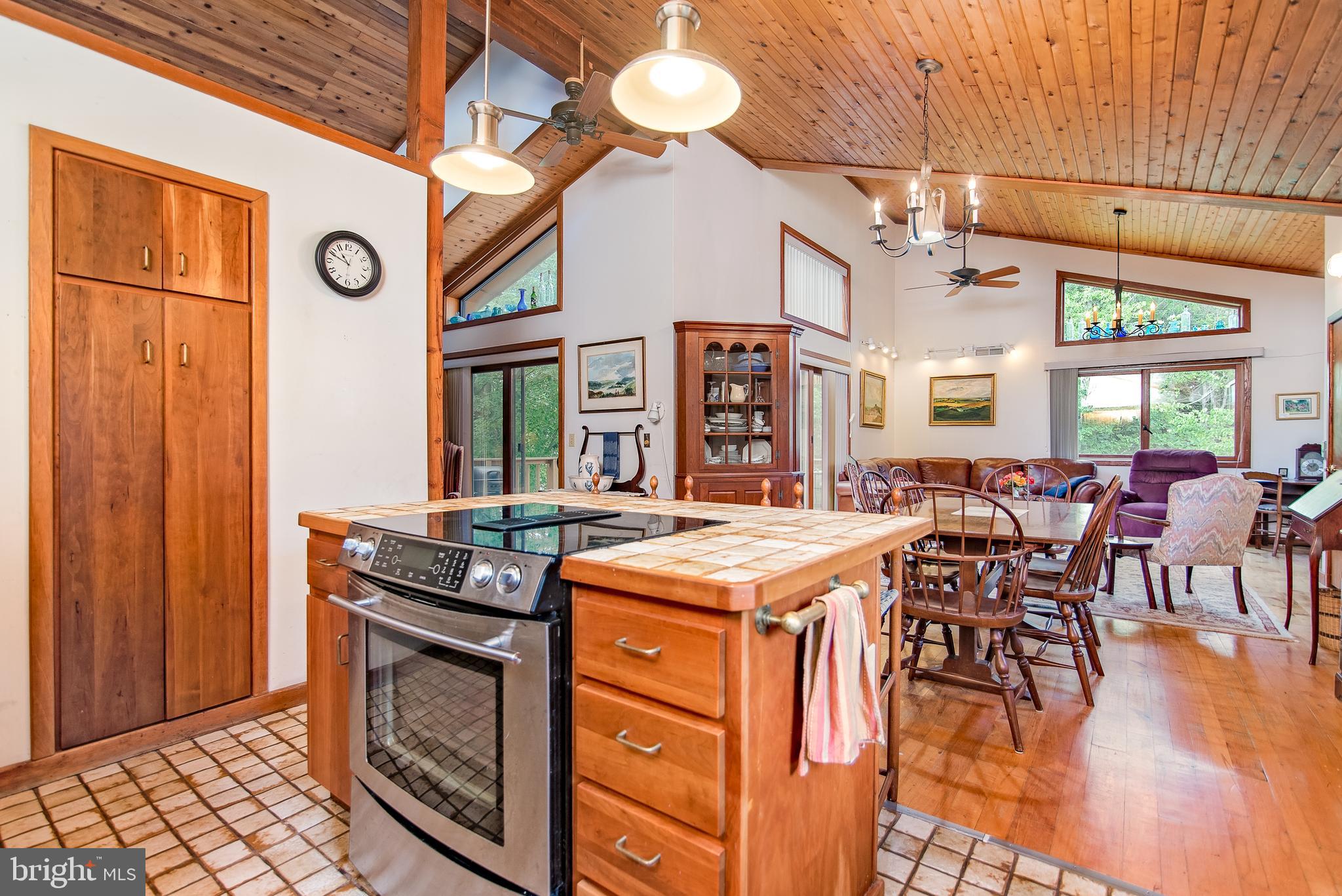 4360 Baildon Road Trappe, MD 21673 - Photo 8 of 37 Main House - Kitchen/Dining