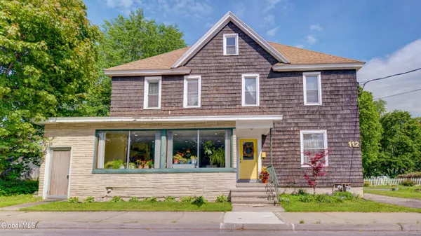 $199,000 | 112 Pleasant Avenue, Johnstown, NY 12095