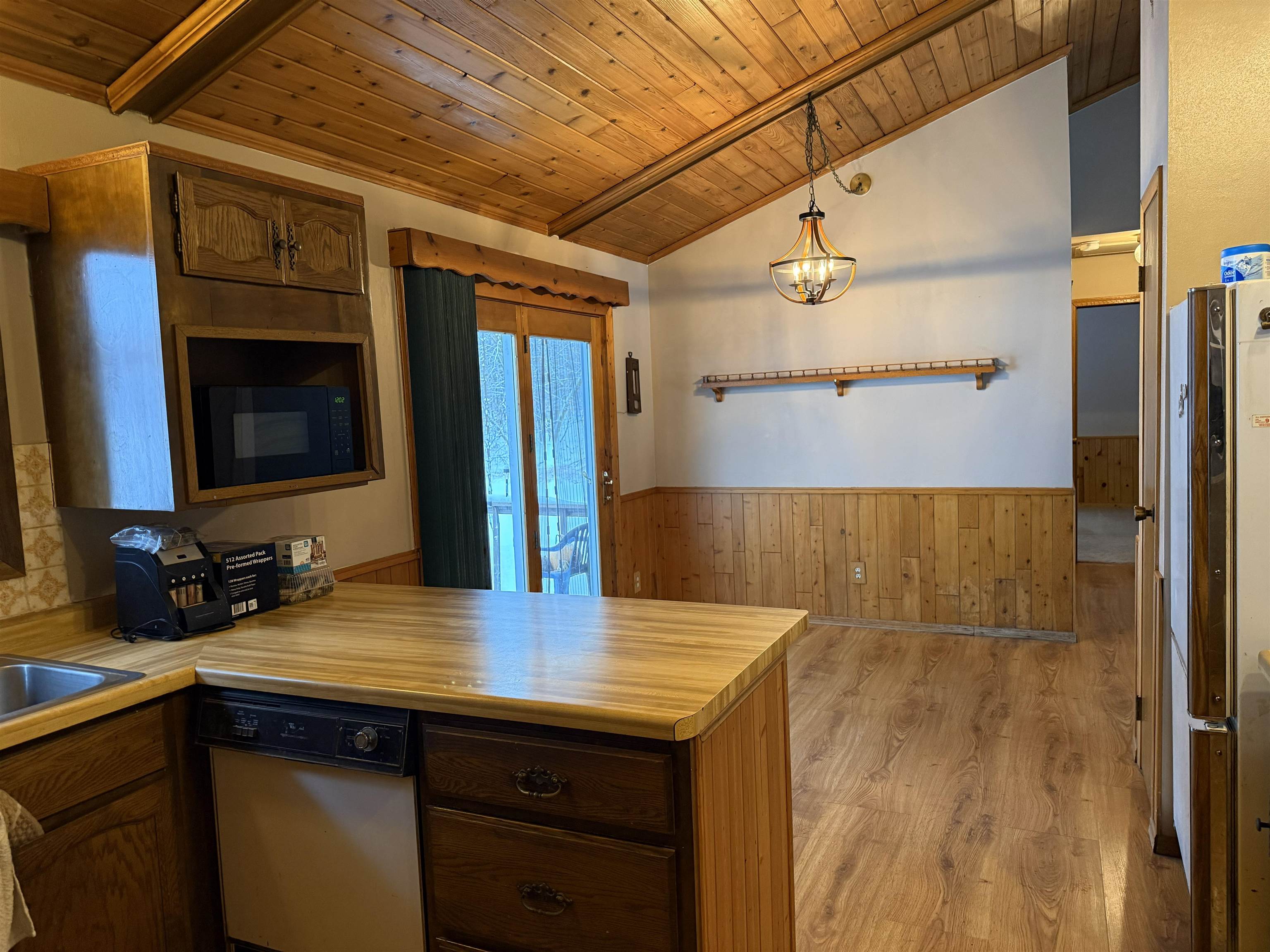 N6990 Beech Road Shawano, WI 54166 - Photo 11 of 20