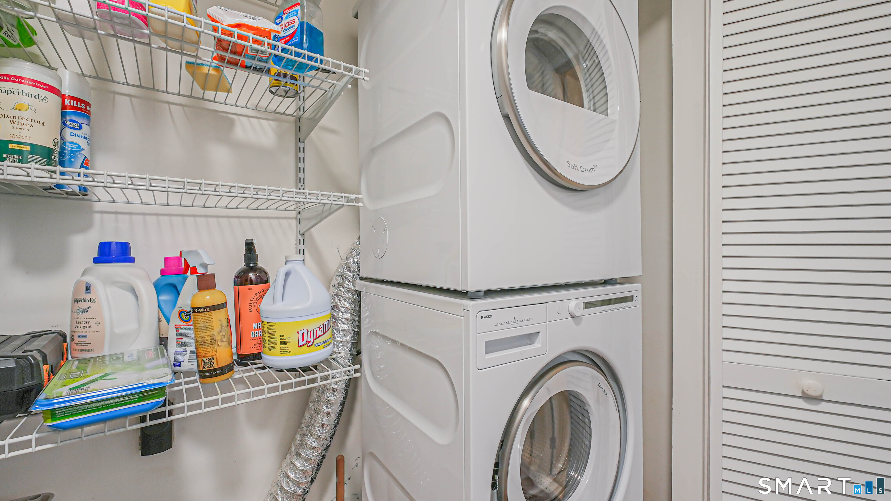 72 River Bend Road, Unit B Stratford, CT 06614 - Photo 23 of 27