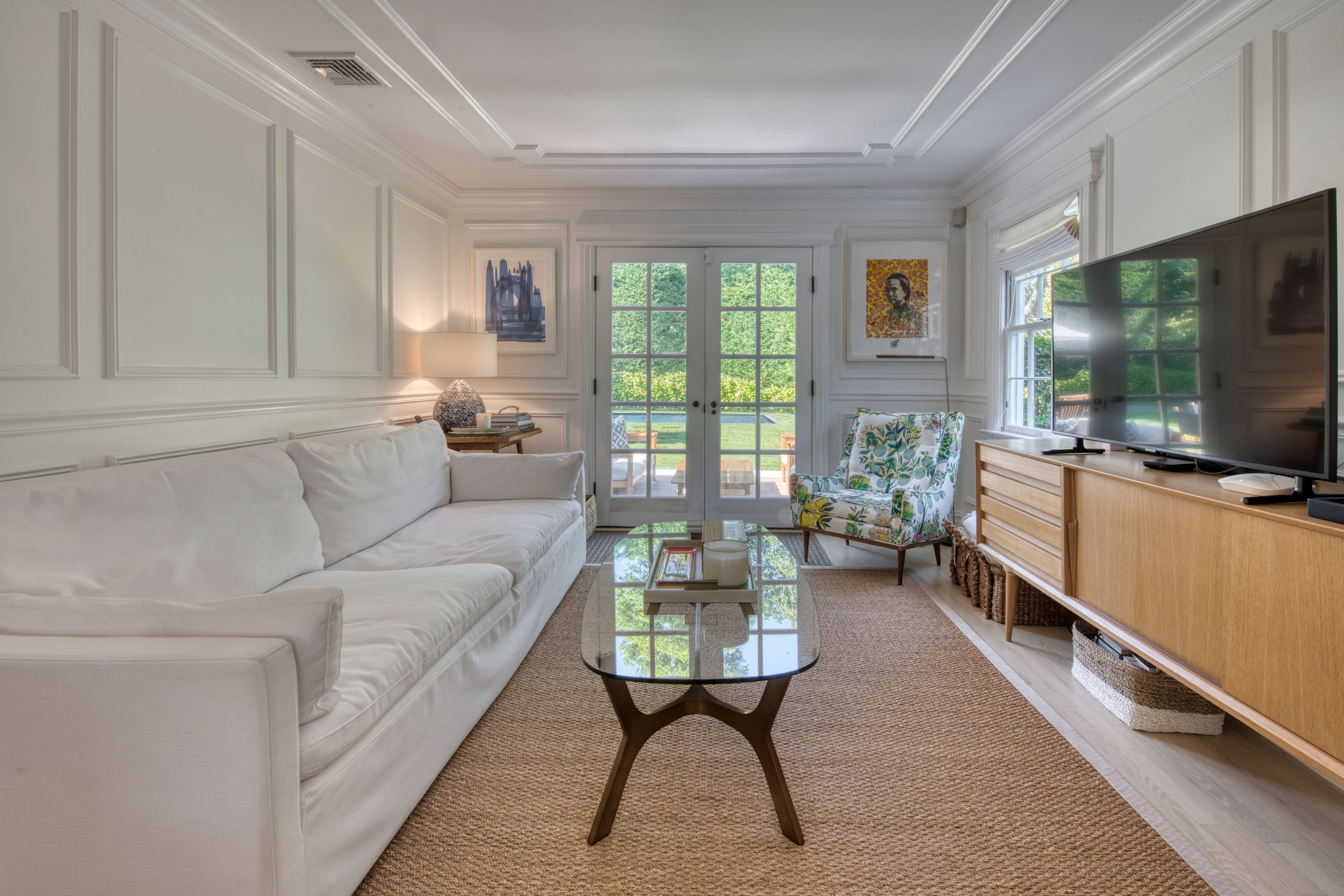 55 Shrubland Road Southampton, NY 11968 - Photo 6 of 15 Living Room