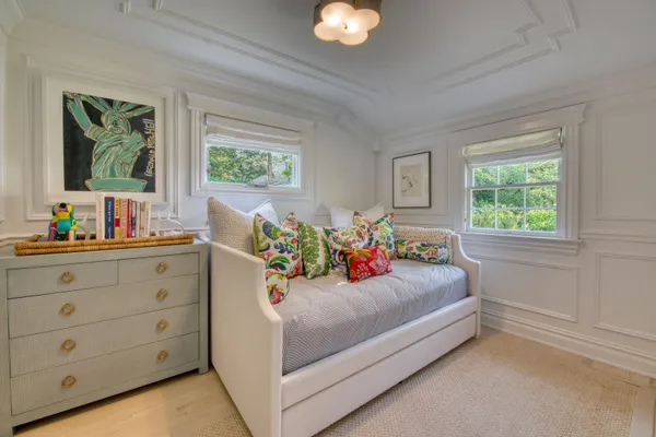 $35,000 | 55 Shrubland Road, Southampton, NY 11968