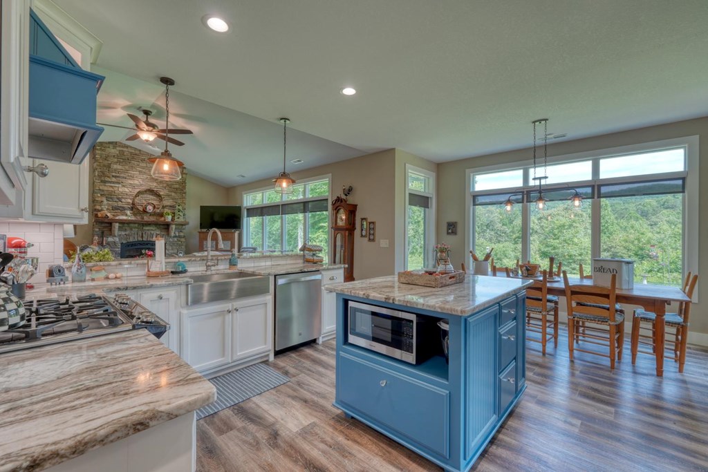 314 Winchester Cove Road Hayesville, NC 28904 - Photo 18 of 45