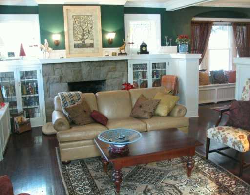 139 Beverly Road Mt. Lebanon, PA 15216 - Photo 2 of 6 Living Room.