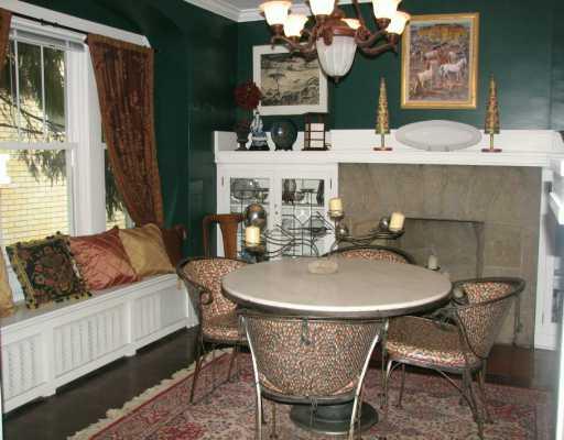 139 Beverly Road Mt. Lebanon, PA 15216 - Photo 3 of 6 Dining Room.