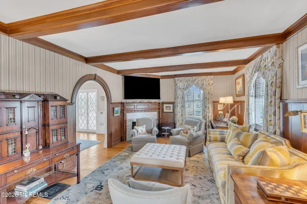 $4,800,000 | 82 Buena Vista Avenue, Rumson, NJ 07760