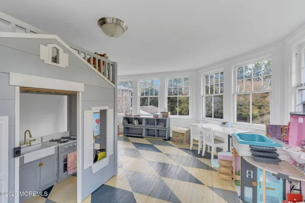 $4,800,000 | 82 Buena Vista Avenue, Rumson, NJ 07760