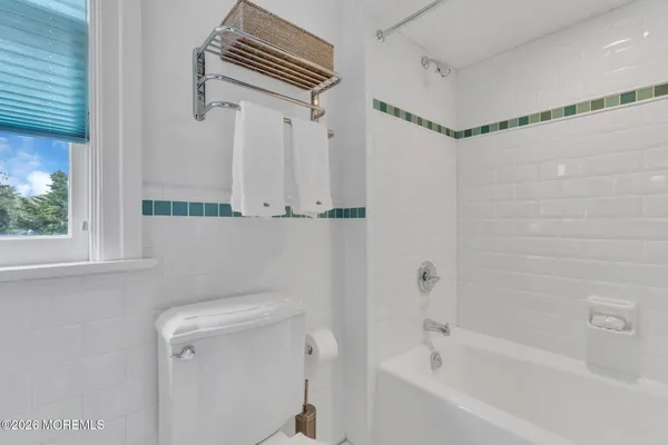$4,800,000 | 82 Buena Vista Avenue, Rumson, NJ 07760