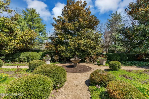 $4,800,000 | 82 Buena Vista Avenue, Rumson, NJ 07760