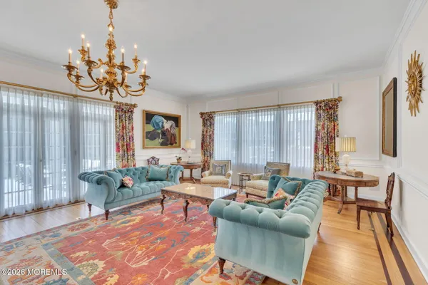 $4,800,000 | 82 Buena Vista Avenue, Rumson, NJ 07760