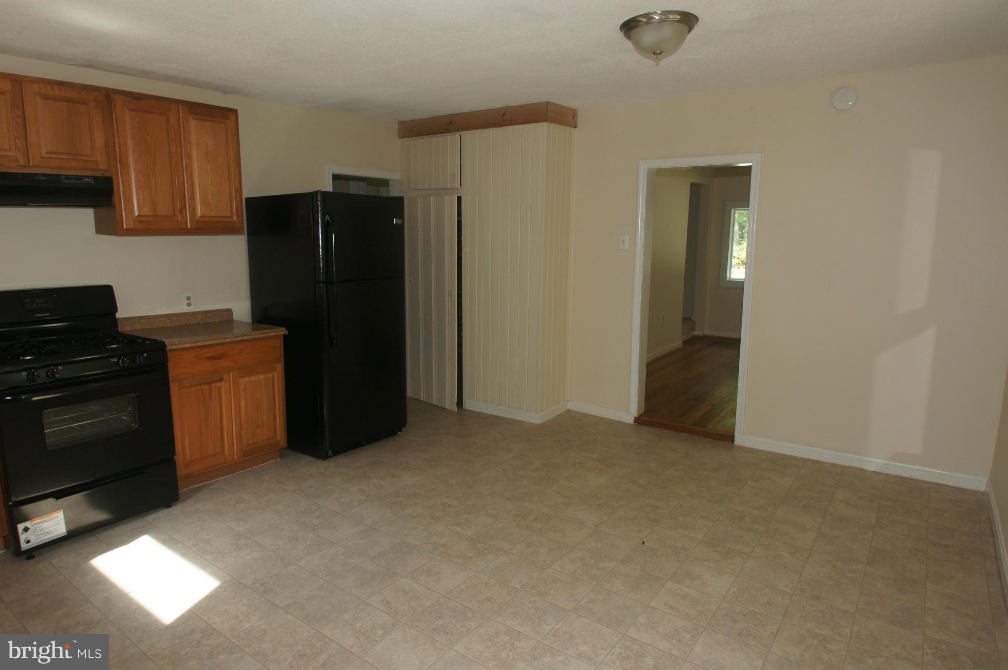 114 Magnolia Road Joppa, MD 21085 - Photo 13 of 29 Kitchen