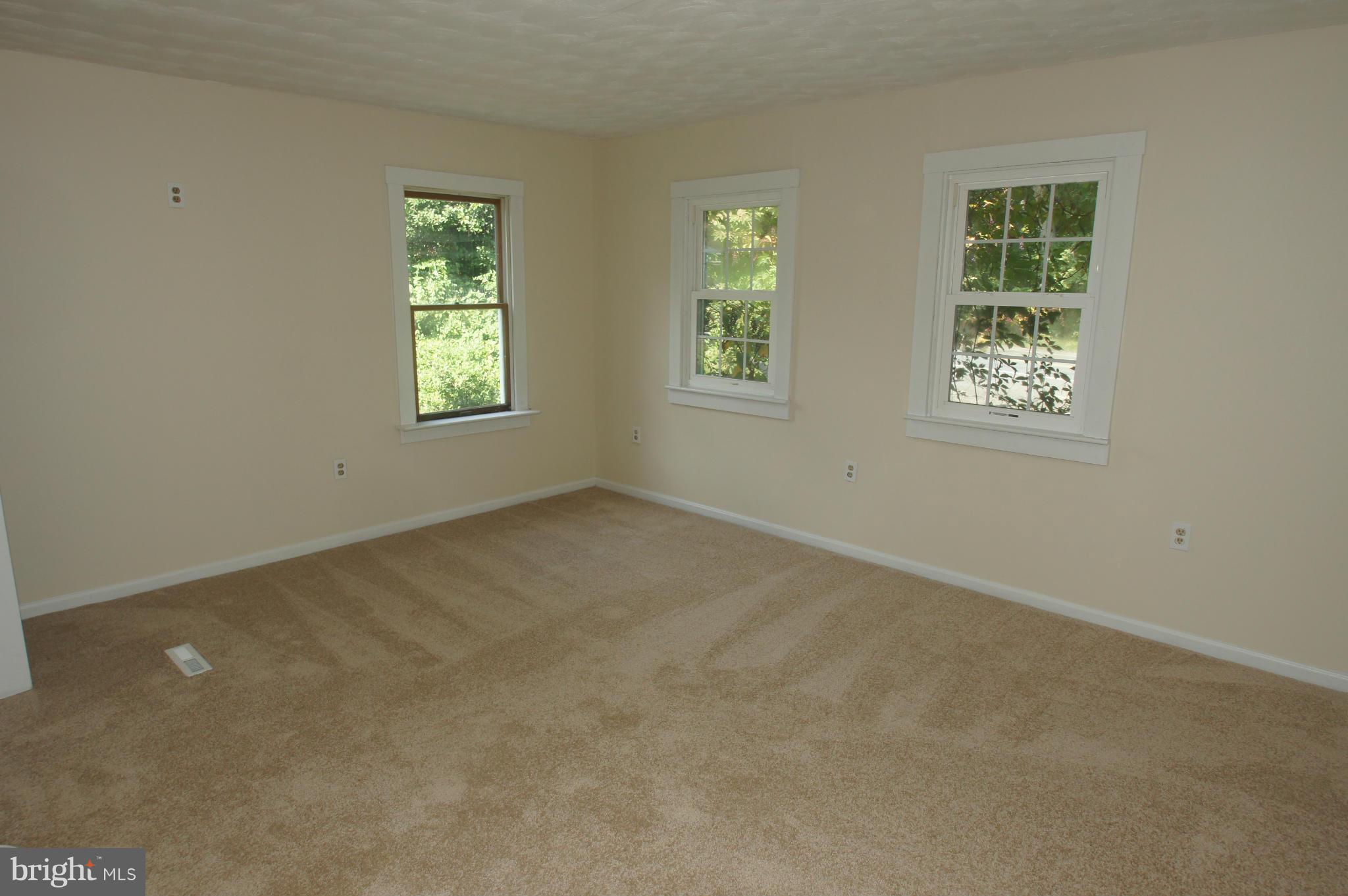 114 Magnolia Road Joppa, MD 21085 - Photo 26 of 29 Bedroom (Master)