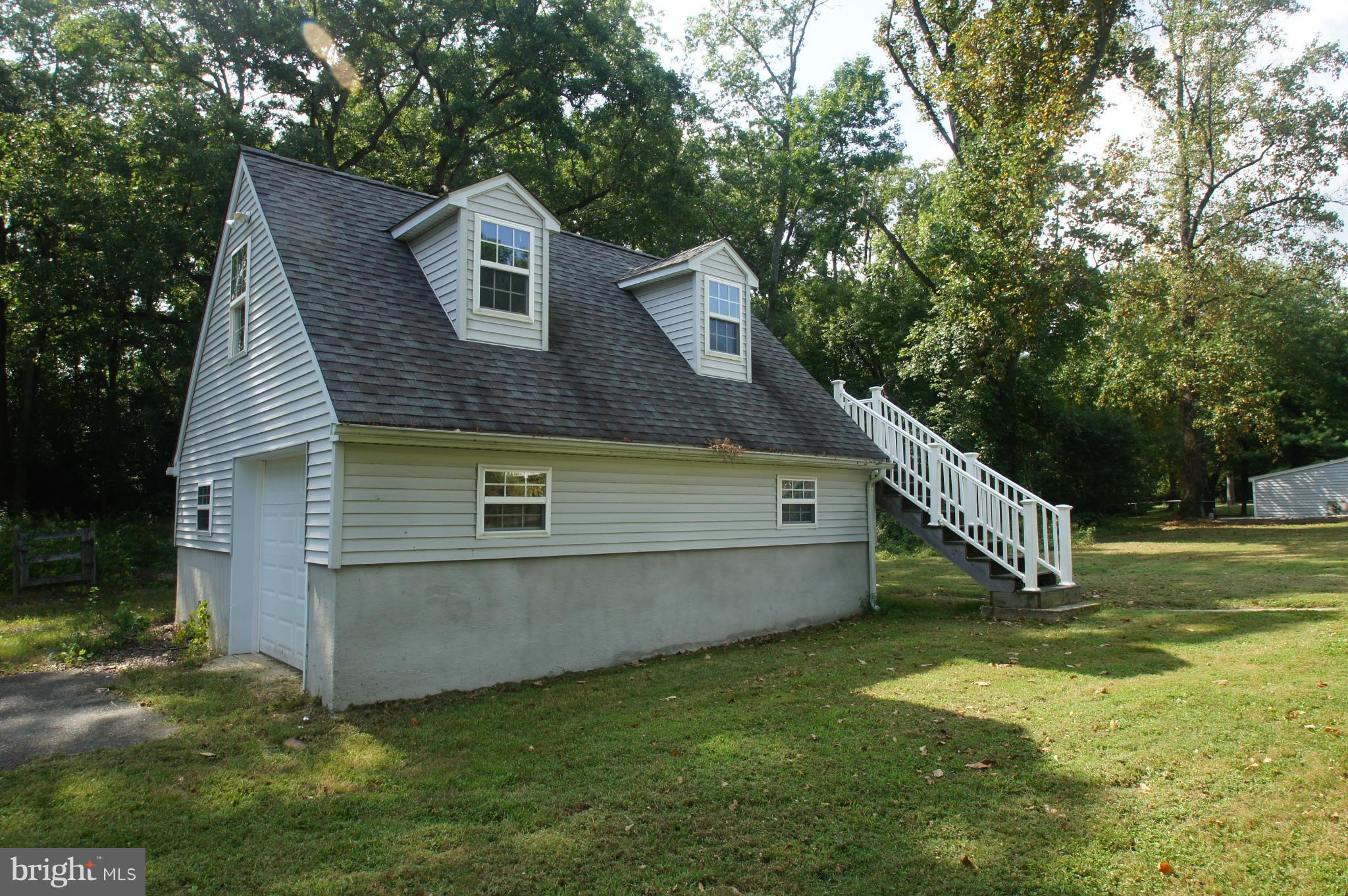 114 Magnolia Road Joppa, MD 21085 - Photo 7 of 29 Exterior (Rear)