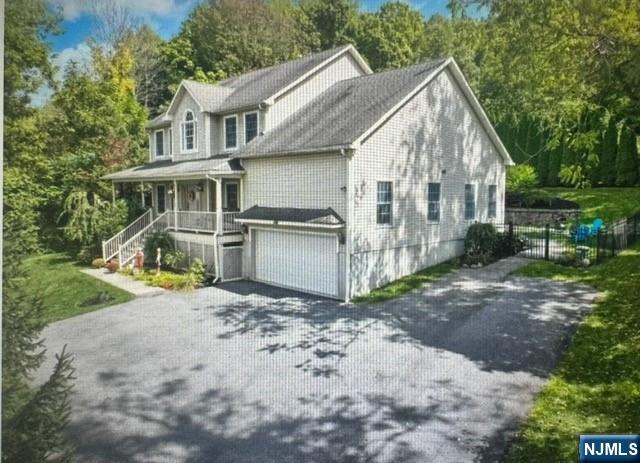 332 Lake Wallkill Road Sussex, NJ 07461 - Photo 4 of 48