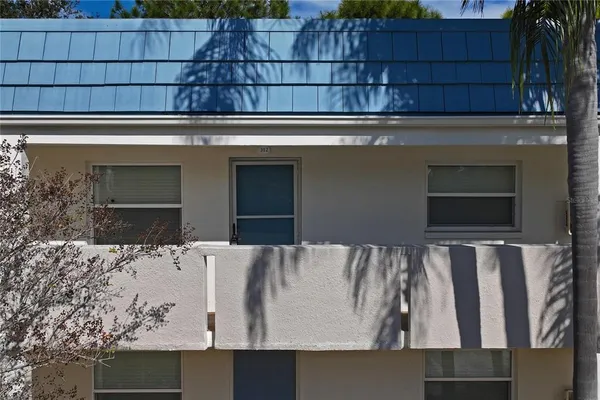 $155,000 | 1975 West Bay Drive, Unit 312, Largo, FL 33770