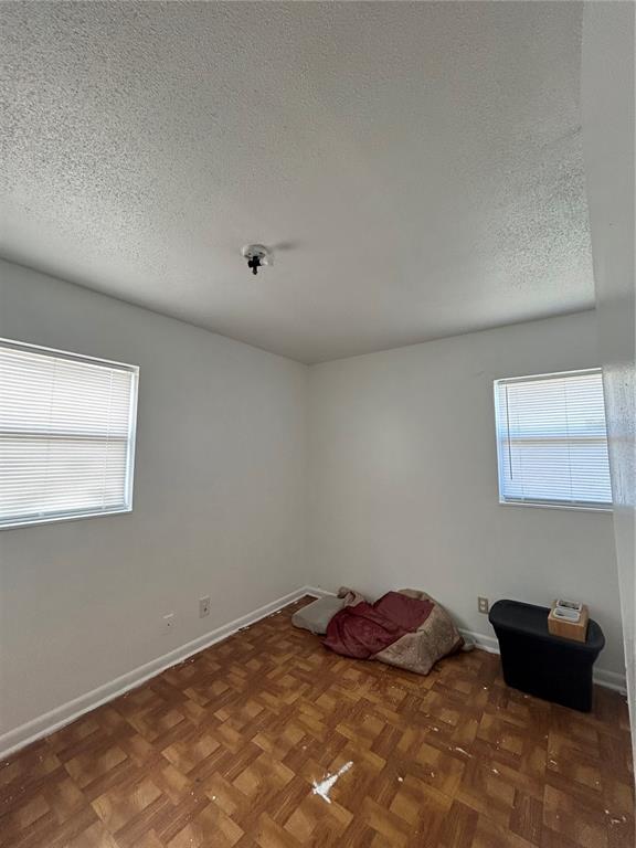 5915 Yorkshire Road Tampa, FL 33634 - Photo 12 of 15 Gallery Image 12