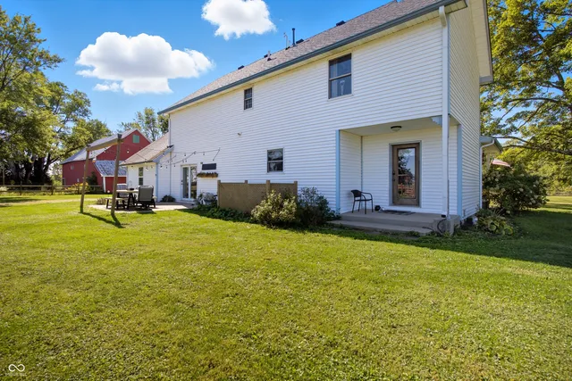 $434,900 | 3218 South 375 East, Shelbyville, IN 46176