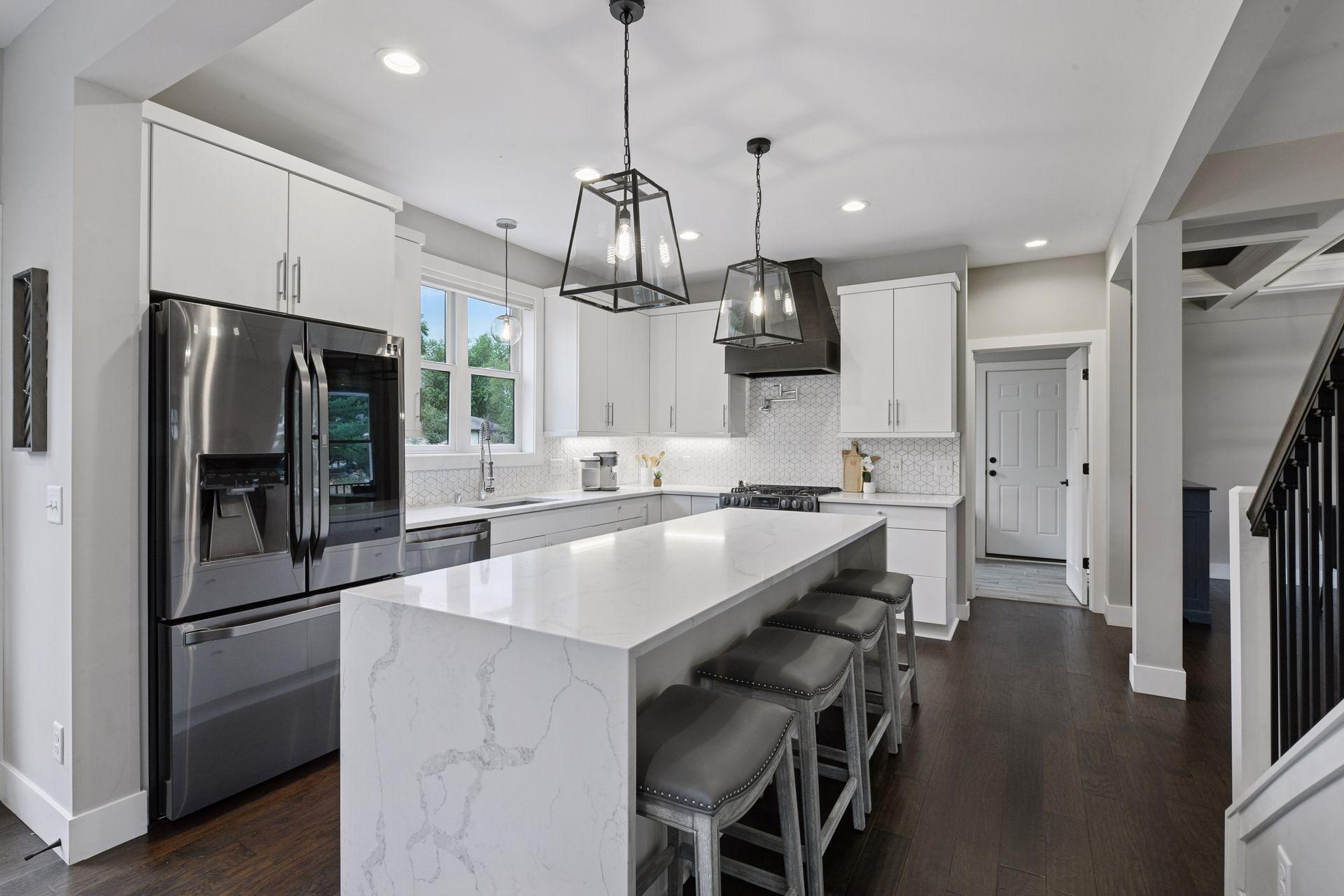 3520 Meadow Lane Minnetonka, MN 55345 - Photo 3 of 56