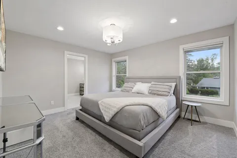 $900,000 | 3520 Meadow Lane, Minnetonka, MN 55345