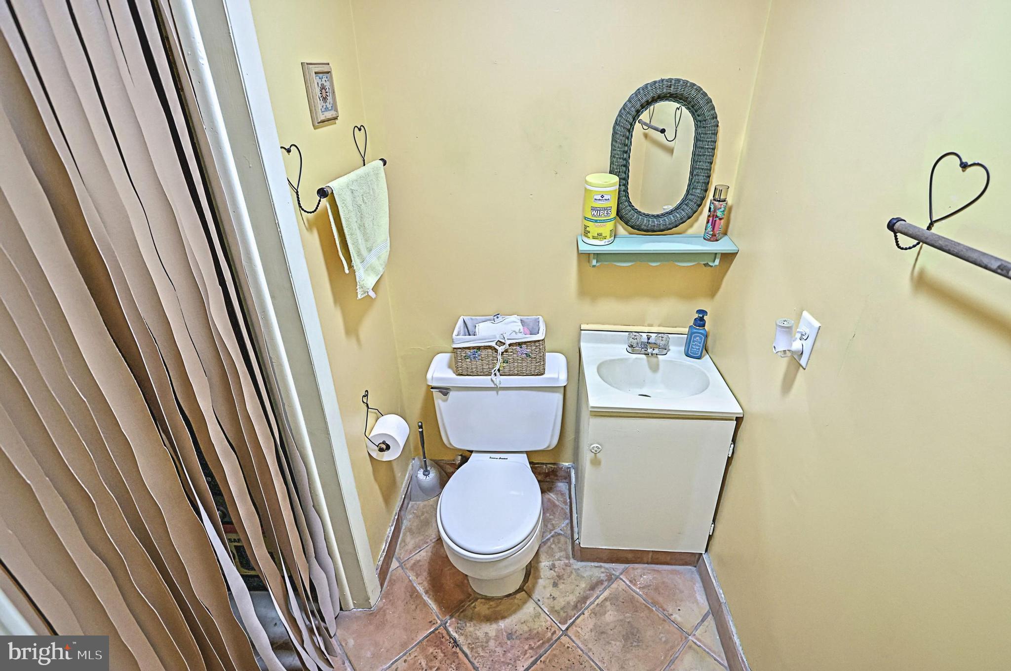 3370 Edenbridge Road York, PA 17402 - Photo 25 of 29 Gallery Image 25