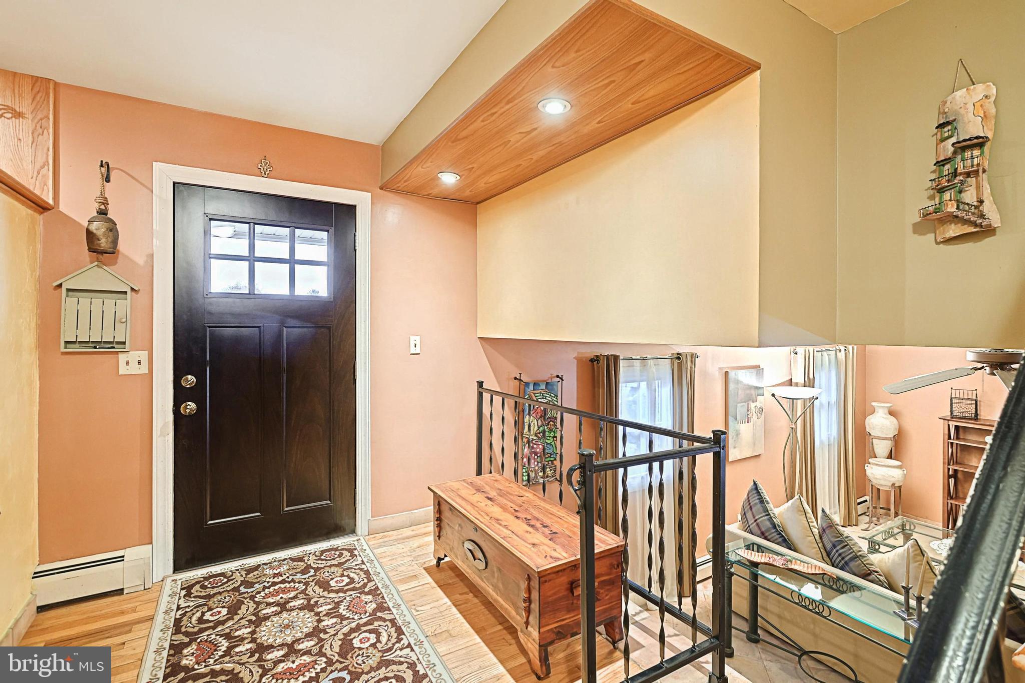 3370 Edenbridge Road York, PA 17402 - Photo 6 of 29 Gallery Image 6