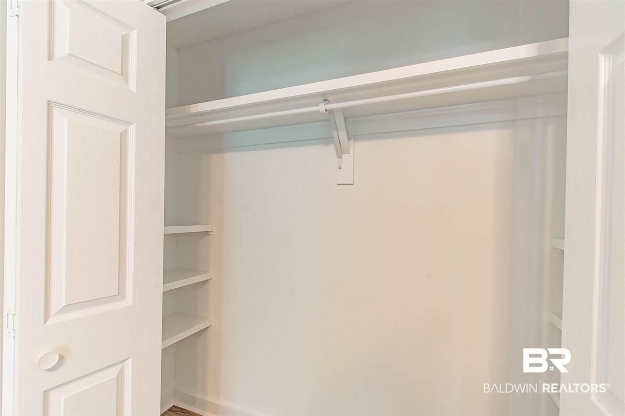 20940 Langford Road Fairhope, AL 36532 - Photo 32 of 43 Closet Bedroom 2