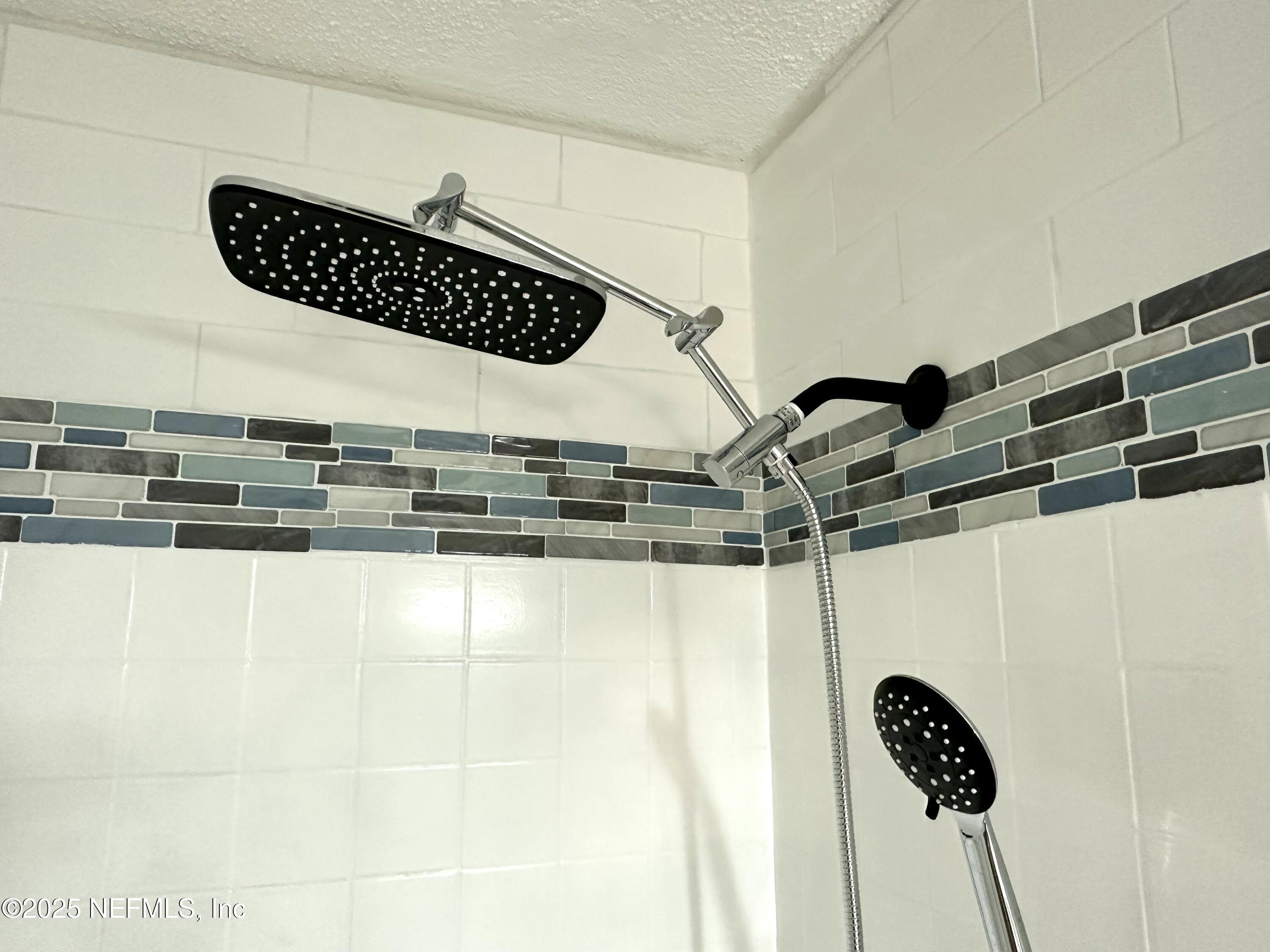 3801 Crown Point Road, Unit 3082 Jacksonville, FL 32257 - Photo 28 of 41 a close view of a sink